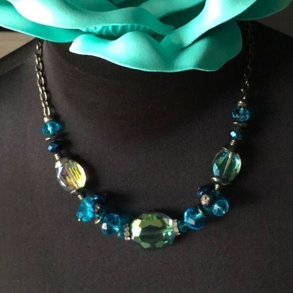 Necklace   - Picture 2 of 4